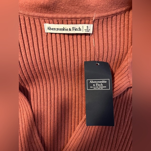 Abercrombie & Fitch Sweater Dress - Picture 3 of 3
